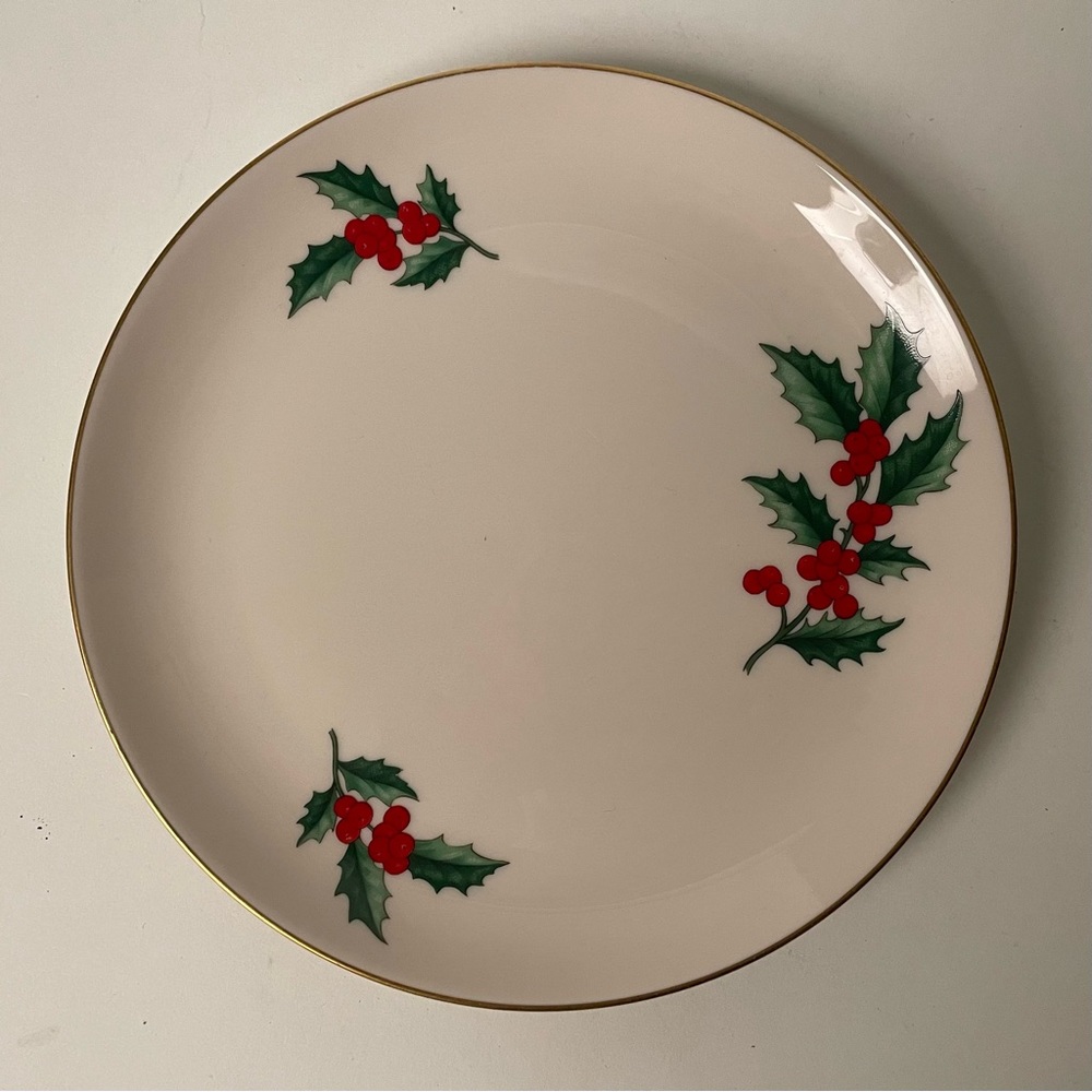 Pickard China, ravens wood holly pattern plate